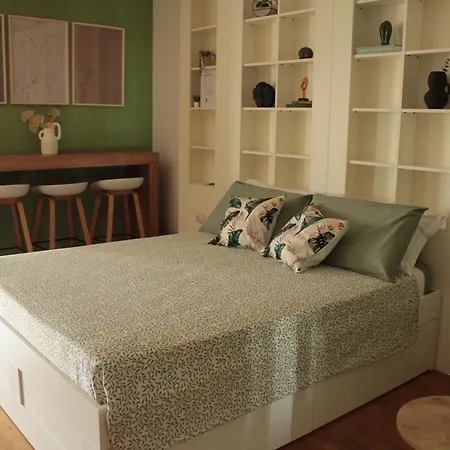 Bed & Breakfast La Pietra Nera - Etna Catania