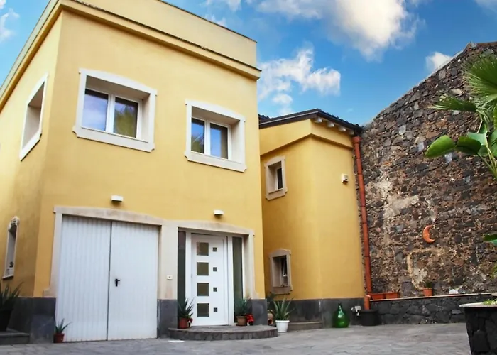 La Pietra Nera - Etna 4* Катания